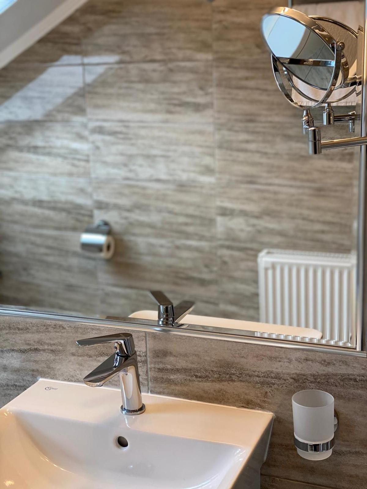Areo Hotel & Restaurant Bradesti Экстерьер фото